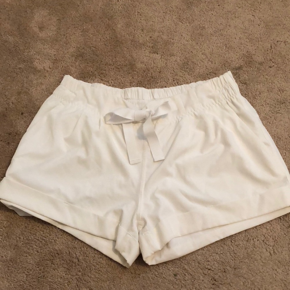 White Lululemon Spring Breaker Shorts